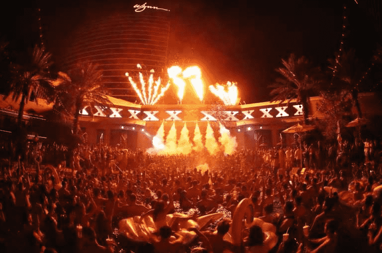 A massive crowd partying at XS Las Vegas.